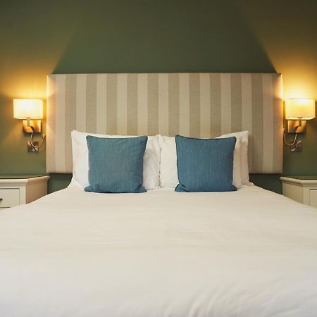 Hotel Rose And Crown Yealmpton Extérieur photo